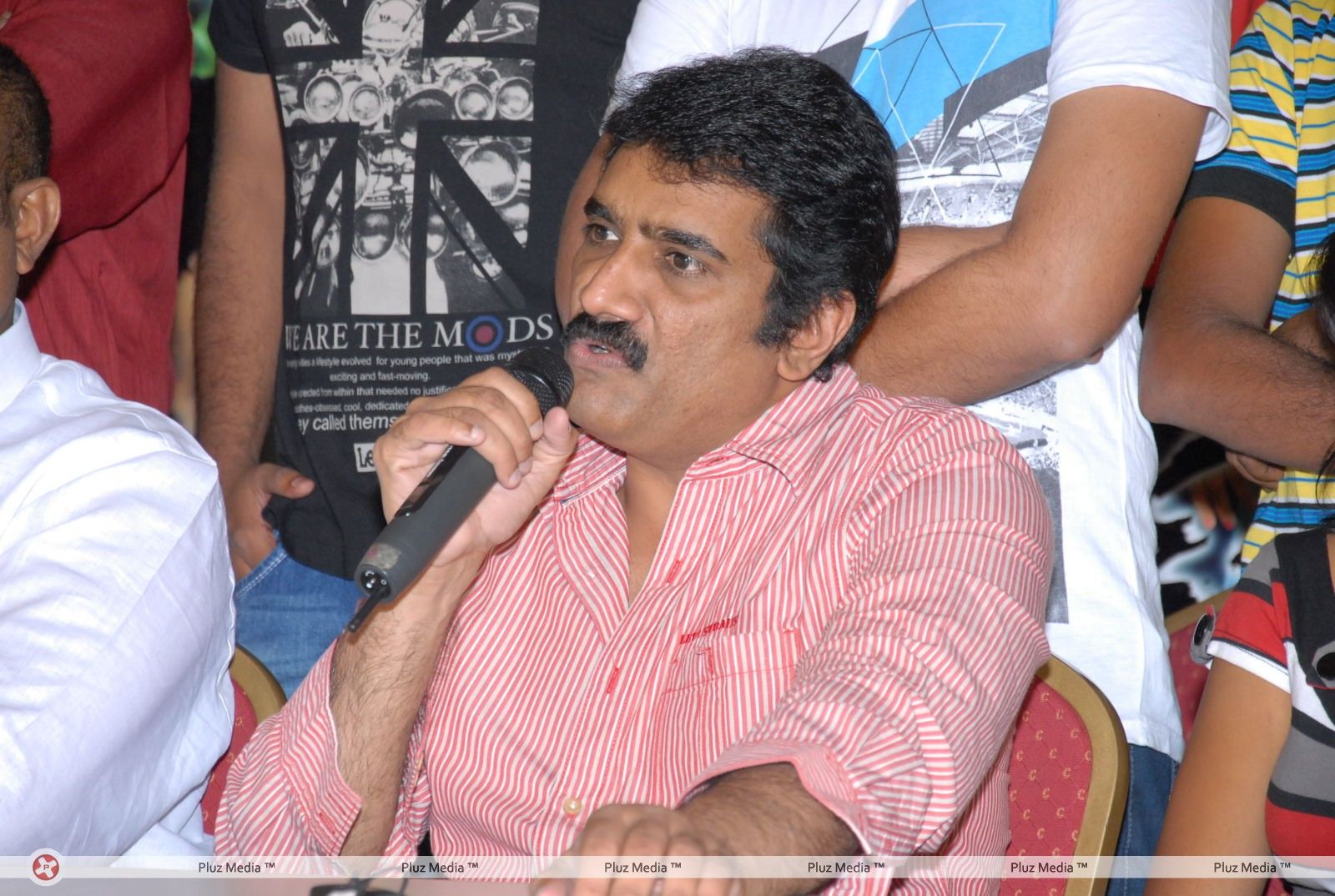 Bus Stop Movie Press Meet Pictures | Picture 314460