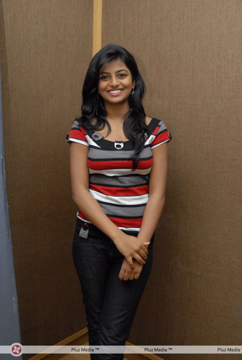 Actress Rakshita Stills at Bust Stop Movie Press Meet | Picture 314974