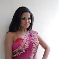 Veena Malik at Nagna Satyam Movie Launch Pictures | Picture 315702
