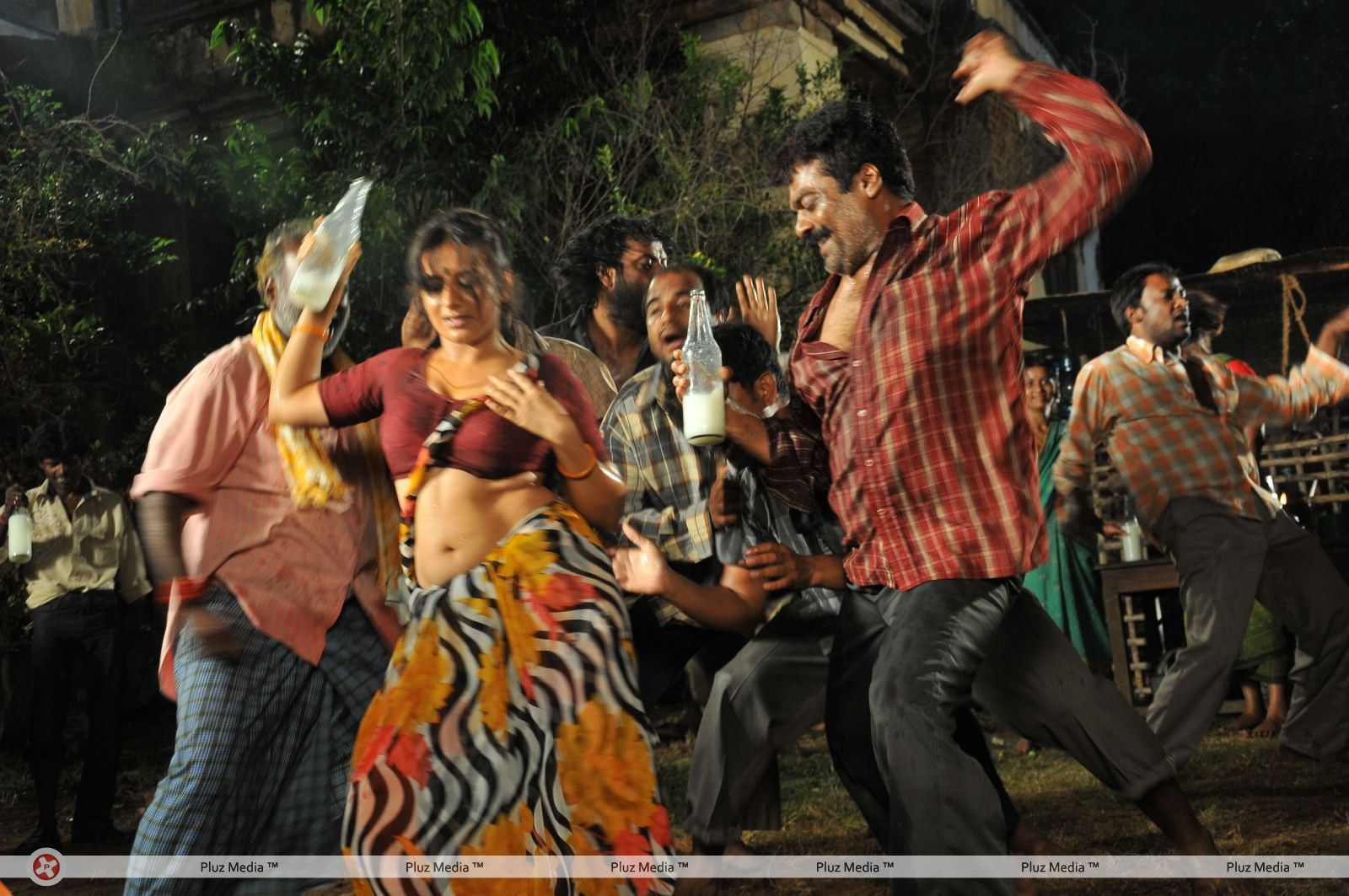 Dandu Palyam Movie Stills | Picture 319084