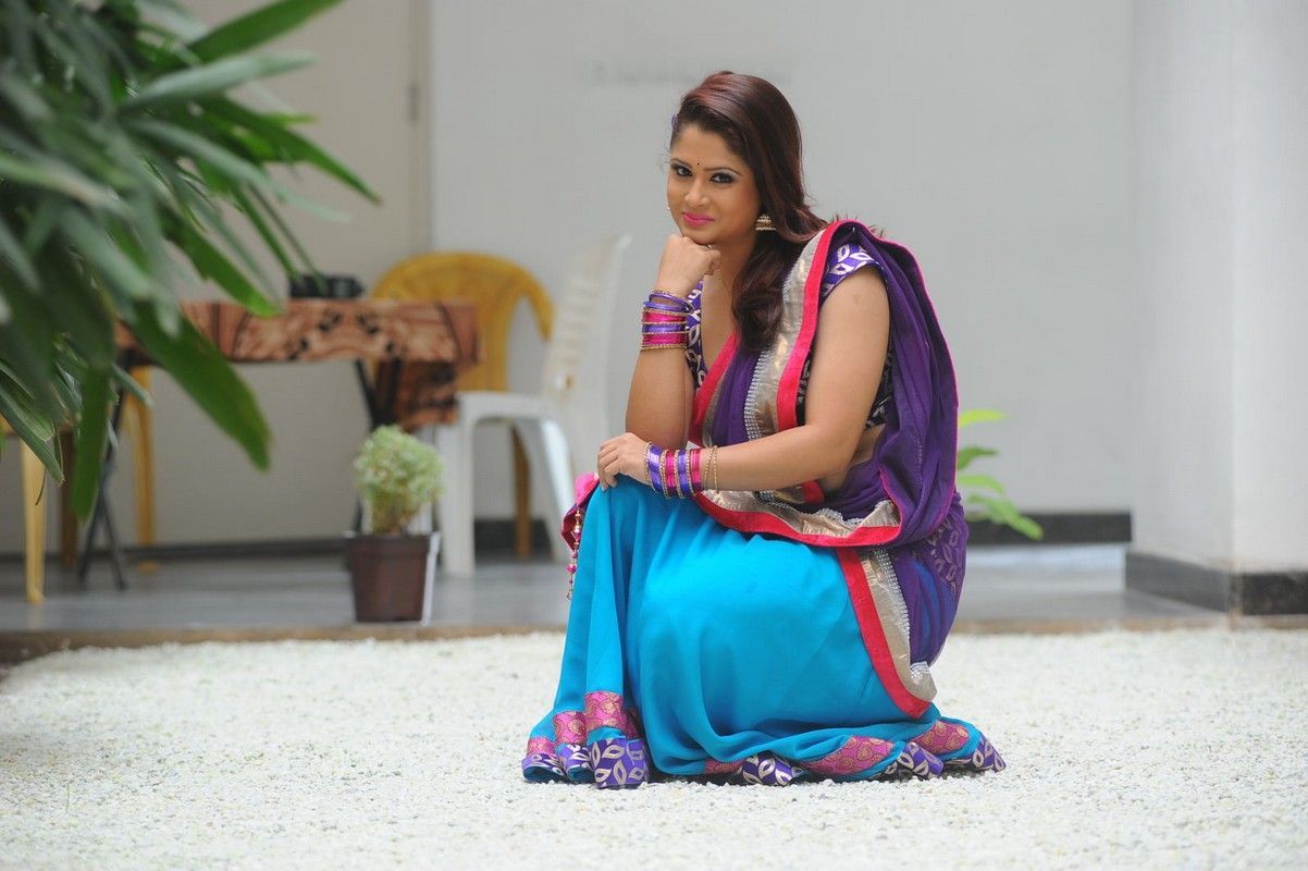 Actress Silpa Chakravarthi Stills | Picture 328204