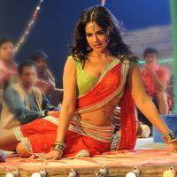 Sameera Reddy - Venky, Rana, Sameera at Krishnam Vande Jagadgurum Song Shooting Stills
