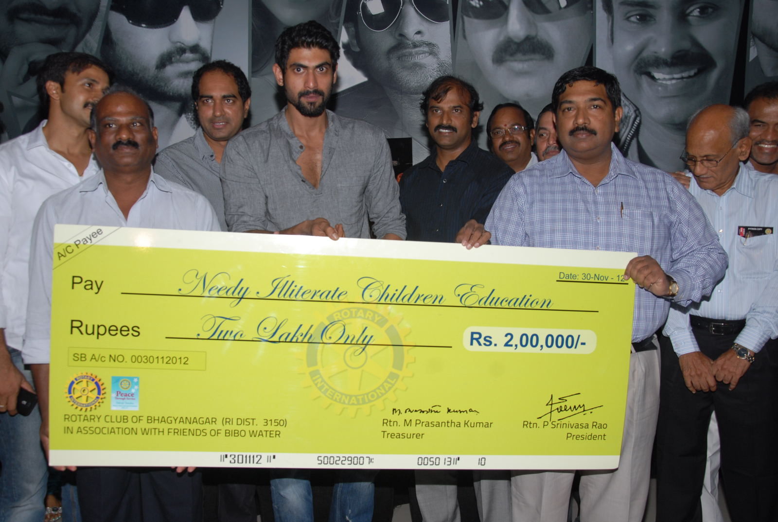 Krishnam vande jagadgurum Movie Team Donate 2 Lakhs Cheque Pictures | Picture 329888