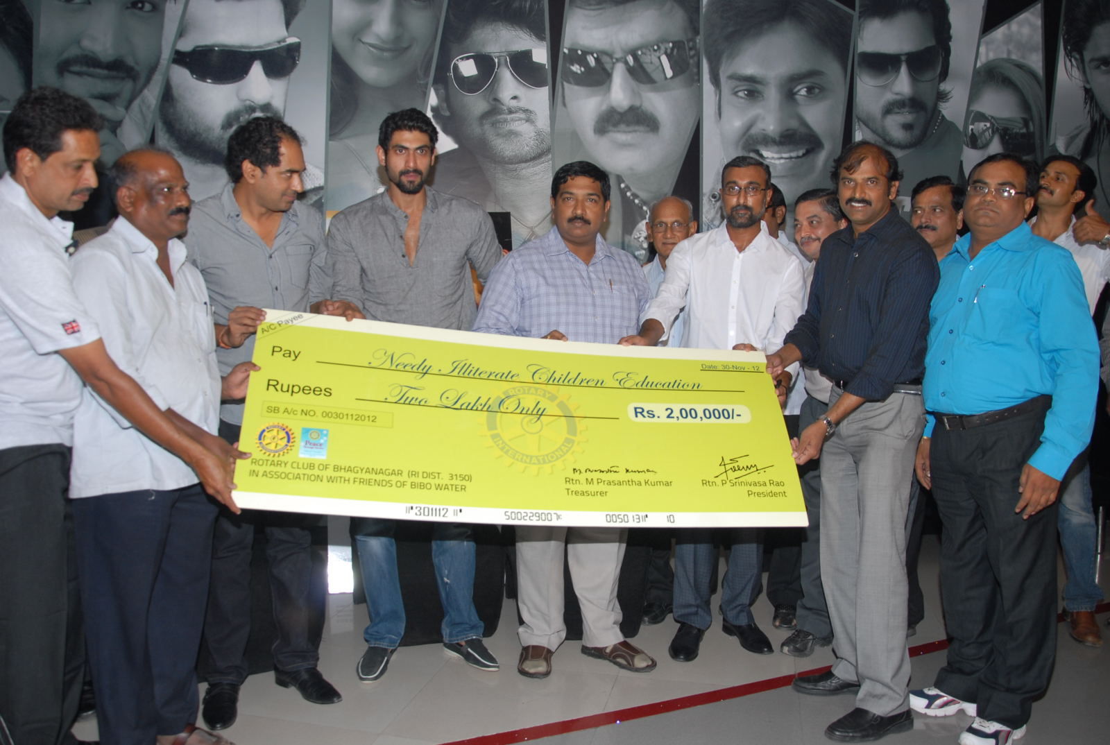 Krishnam vande jagadgurum Movie Team Donate 2 Lakhs Cheque Pictures | Picture 329894