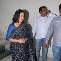 Nithya Menon In Black Saree at Okkadine Audio Release Pictures | Picture 303396