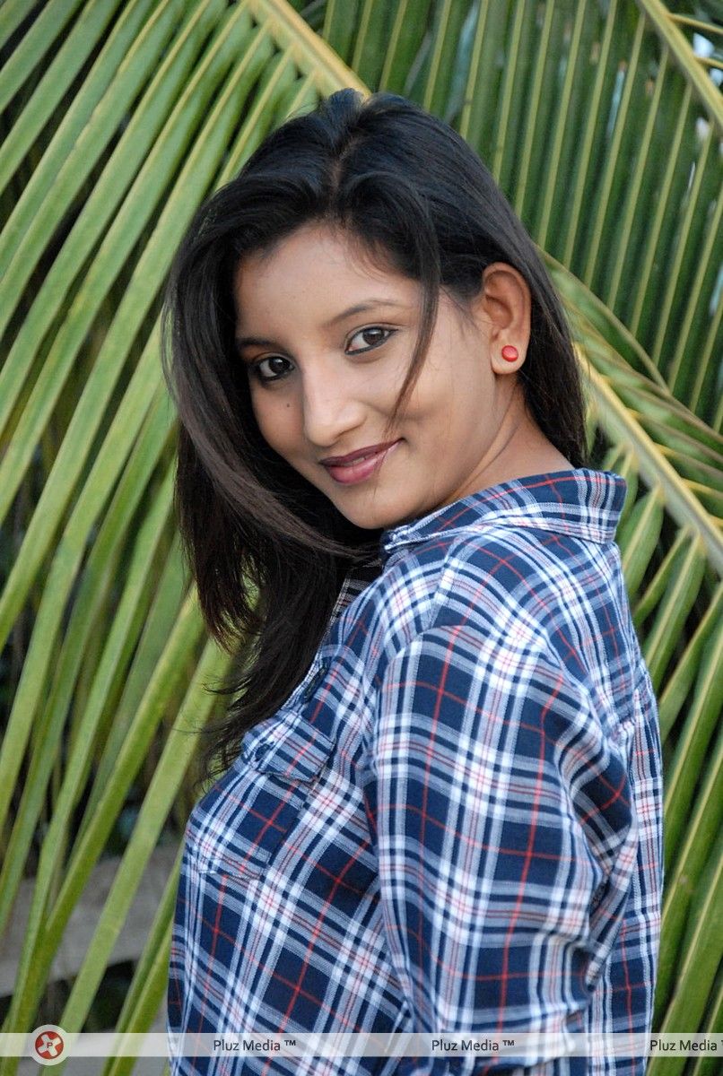 Actress Vinisha at 3 Eye Creations Pressmeet Stills | Picture 304396