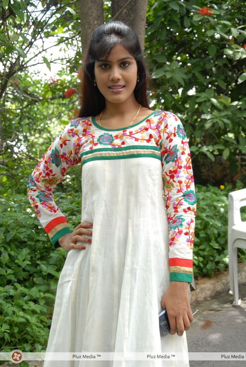 Radhika at Missed Call Movie Launch Pictures | Picture 265476