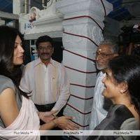 Sushmita Sen at Hyderabad Film Nagar Temple Pictures | Picture 274164
