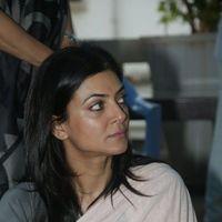 Sushmita Sen at Hyderabad Film Nagar Temple Pictures | Picture 274199