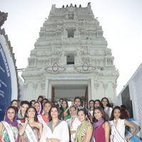 Sushmita Sen at Hyderabad Film Nagar Temple Pictures | Picture 274246
