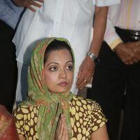 Sushmita Sen at Hyderabad Film Nagar Temple Pictures