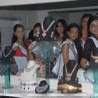 Sushmita Sen in Vasundhara Jewellers Pictures | Picture 273981