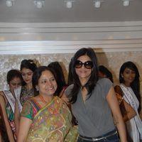 Sushmita Sen in Vasundhara Jewellers Pictures | Picture 273985