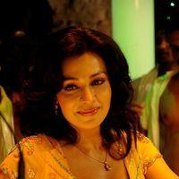 Asha Saini Hot Stills from Song | Picture 275419