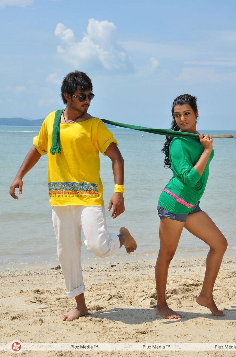Telugu Abbai Movie Hot Stills | Picture 279681