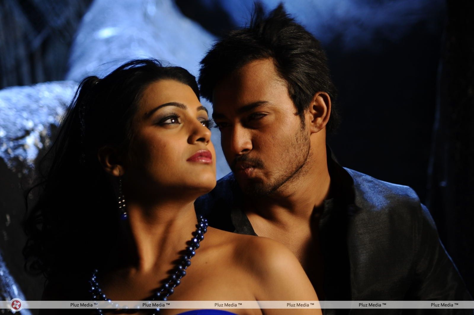 Telugu Abbai Movie Hot Stills | Picture 279702
