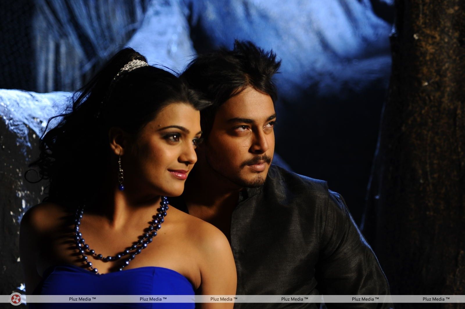 Telugu Abbai Movie Hot Stills | Picture 279782