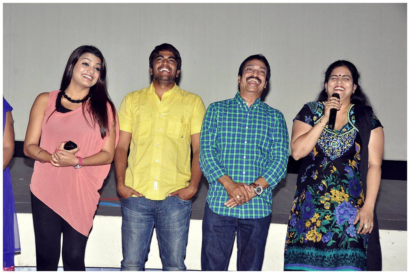Gola Seenu Movie team in Usha Mayuri Theater Pictures | Picture 429554
