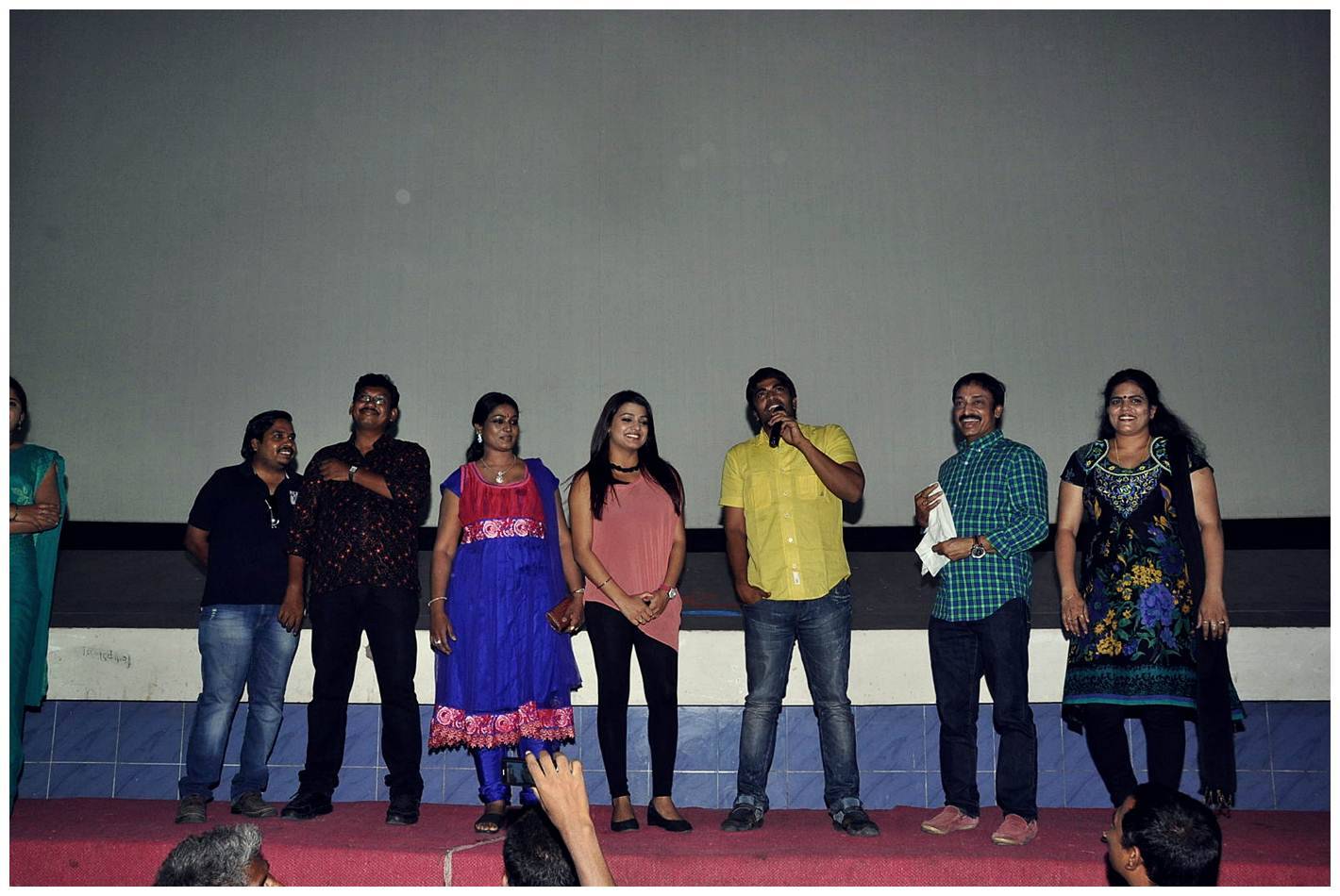Gola Seenu Movie team in Usha Mayuri Theater Pictures | Picture 429585