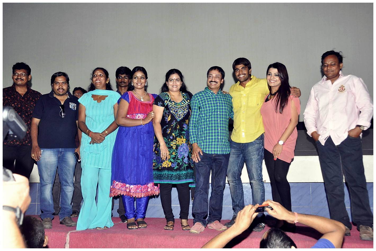 Gola Seenu Movie team in Usha Mayuri Theater Pictures | Picture 429603
