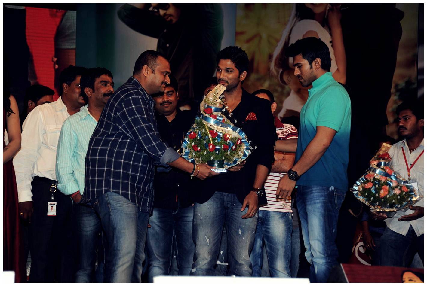 Iddarammayilatho Audio Launch Function | Picture 443324