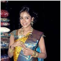 Actress Vitika at Kalanikethan Bride & Groom Collection 2013 Pictures