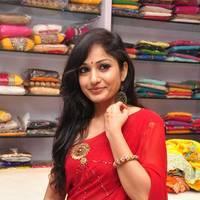 Madhavi Latha - Madhavi Latha Launches Sree Parinaya Designer Showroom Photos | Picture 533629