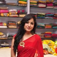 Madhavi Latha - Madhavi Latha Launches Sree Parinaya Designer Showroom Photos | Picture 533643