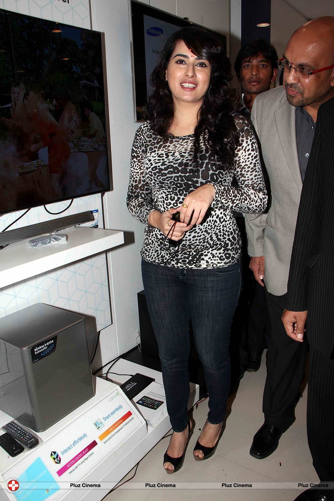 Archana Launches Samsung Plaza by Pai International Electronics Ltd Photos | Picture 545020