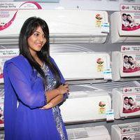 Anjali (Actress) - Anjali Launches Yes Mart Superstore Pictures | Picture 386649