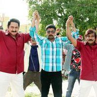 Aa Iddaru Movie Stills and Wallpapers | Picture 391070