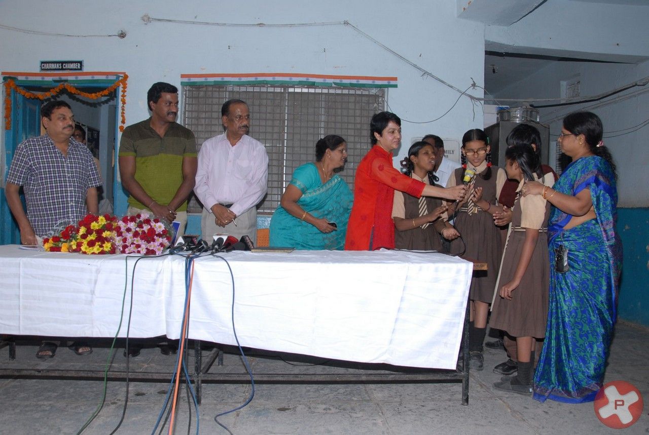 Sunil Birthday celebrations in Devanar Foundation Pictures | Picture 395831