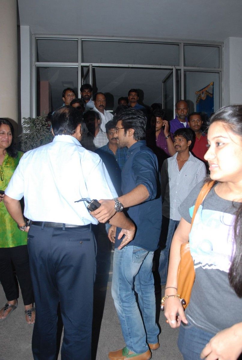 Nayak Movie Premier Show Pictures | Picture 359274