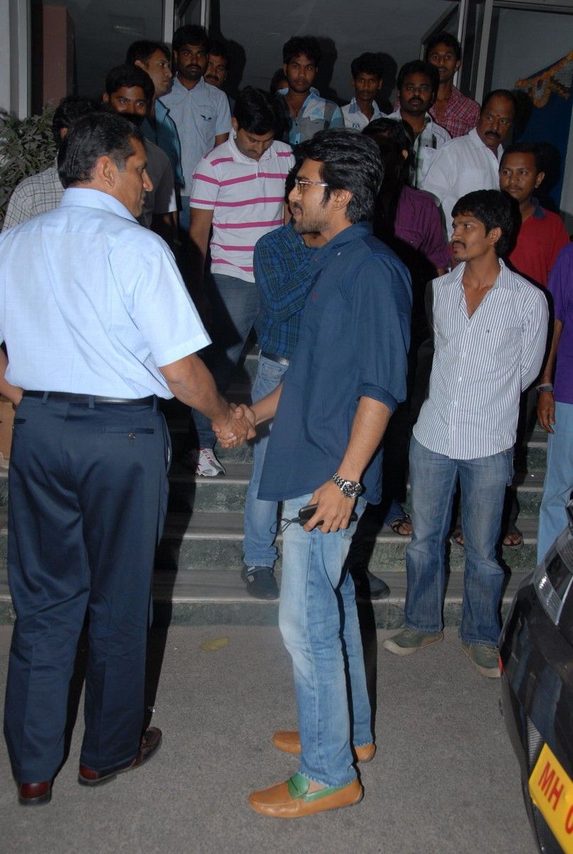 Nayak Movie Premier Show Pictures | Picture 359300