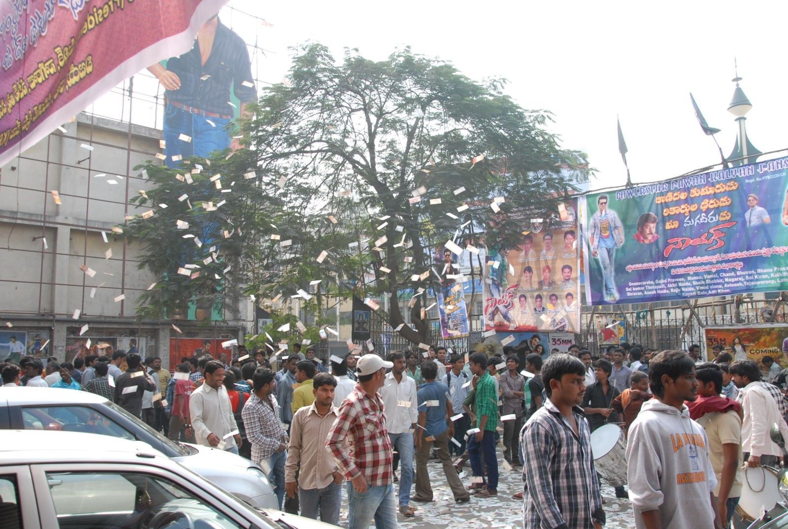 Nayak Movie Theater Hungama Pictures | Picture 359646