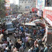 Nayak Movie Theater Hungama Pictures | Picture 359583
