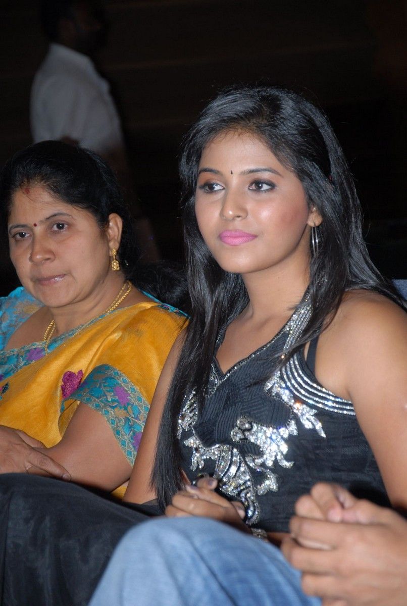 Anjali at Balupu Movie Trailer Launch Pictures | Picture 369077