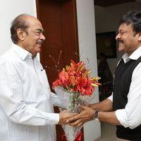 Chiru Meets to Ramanaidu Pictures | Picture 370017