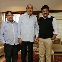 Chiru Meets to Ramanaidu Pictures | Picture 370019