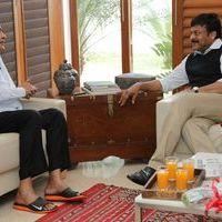 Chiru Meets to Ramanaidu Pictures | Picture 370027