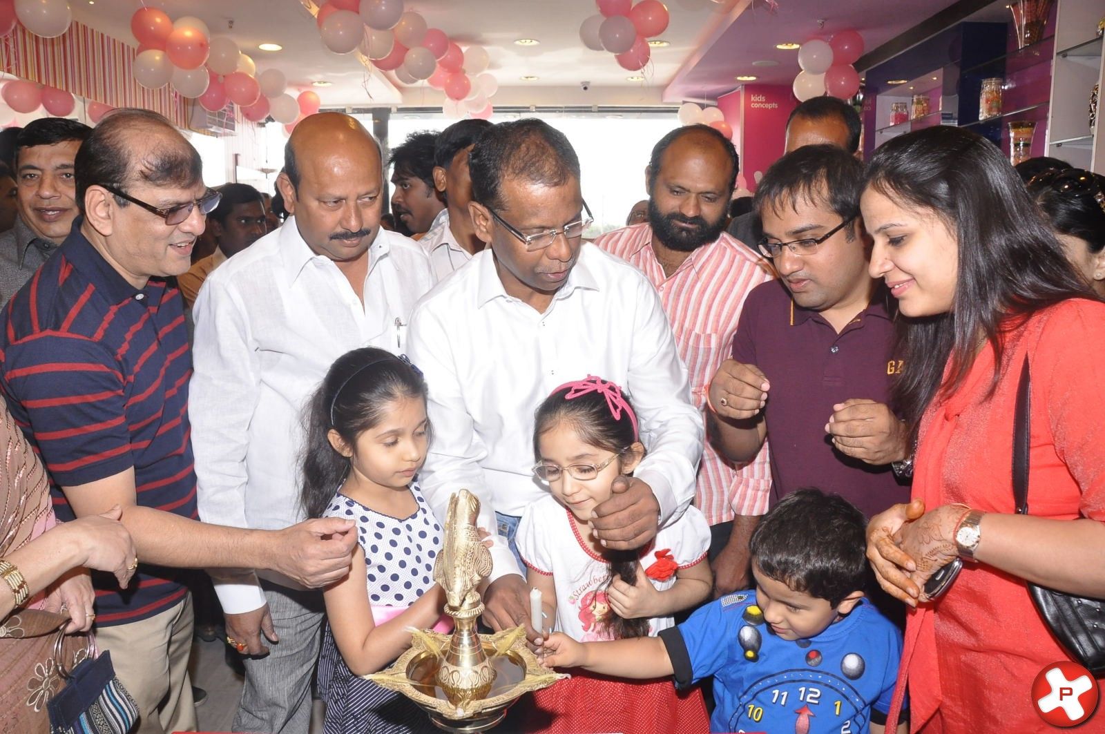 Cream Stone Parlour Launched By A K Khan At Kukatpally Pictures | Picture 370102