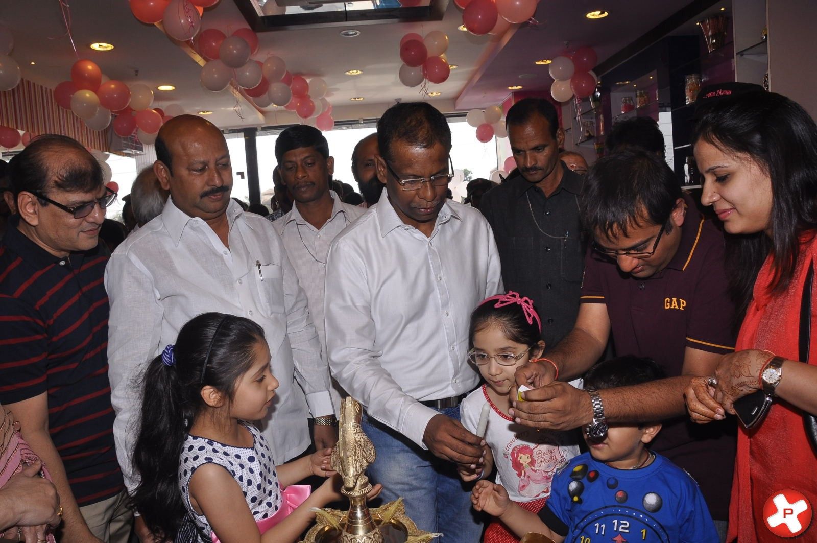 Cream Stone Parlour Launched By A K Khan At Kukatpally Pictures | Picture 370122
