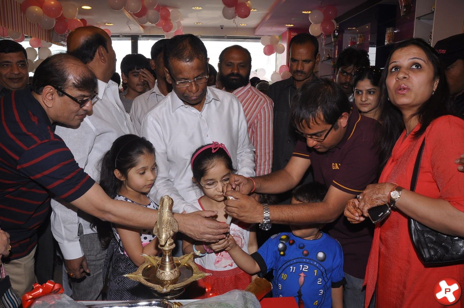 Cream Stone Parlour Launched By A K Khan At Kukatpally Pictures | Picture 370131