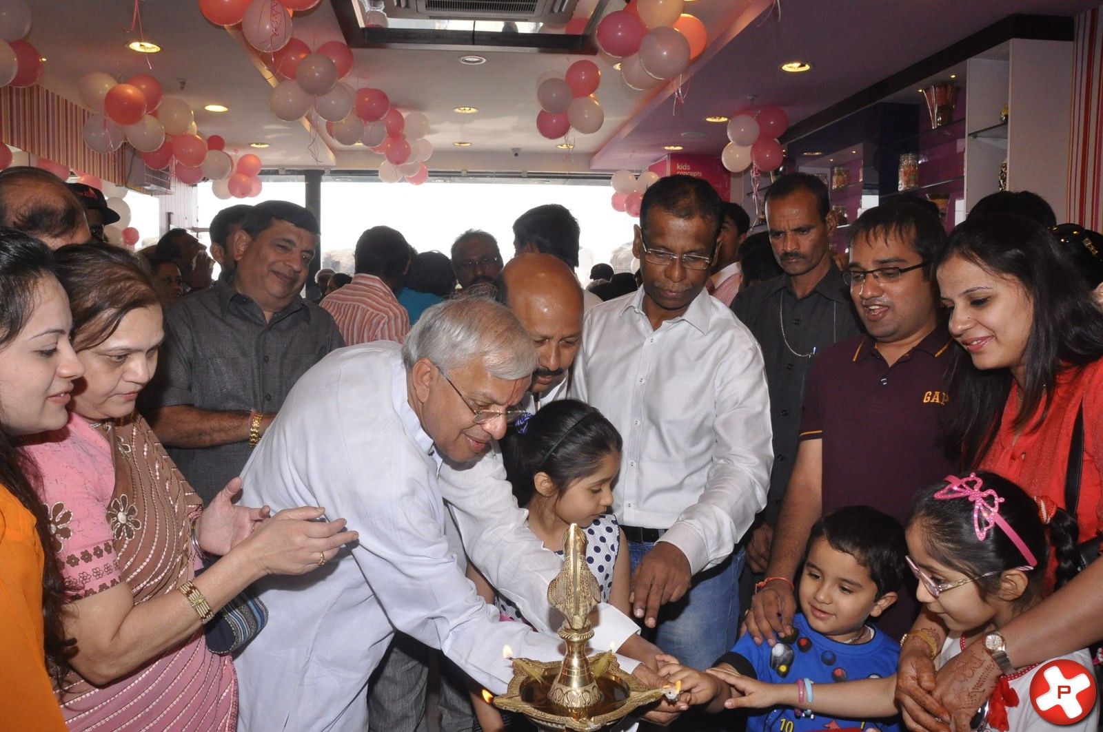 Cream Stone Parlour Launched By A K Khan At Kukatpally Pictures | Picture 370134