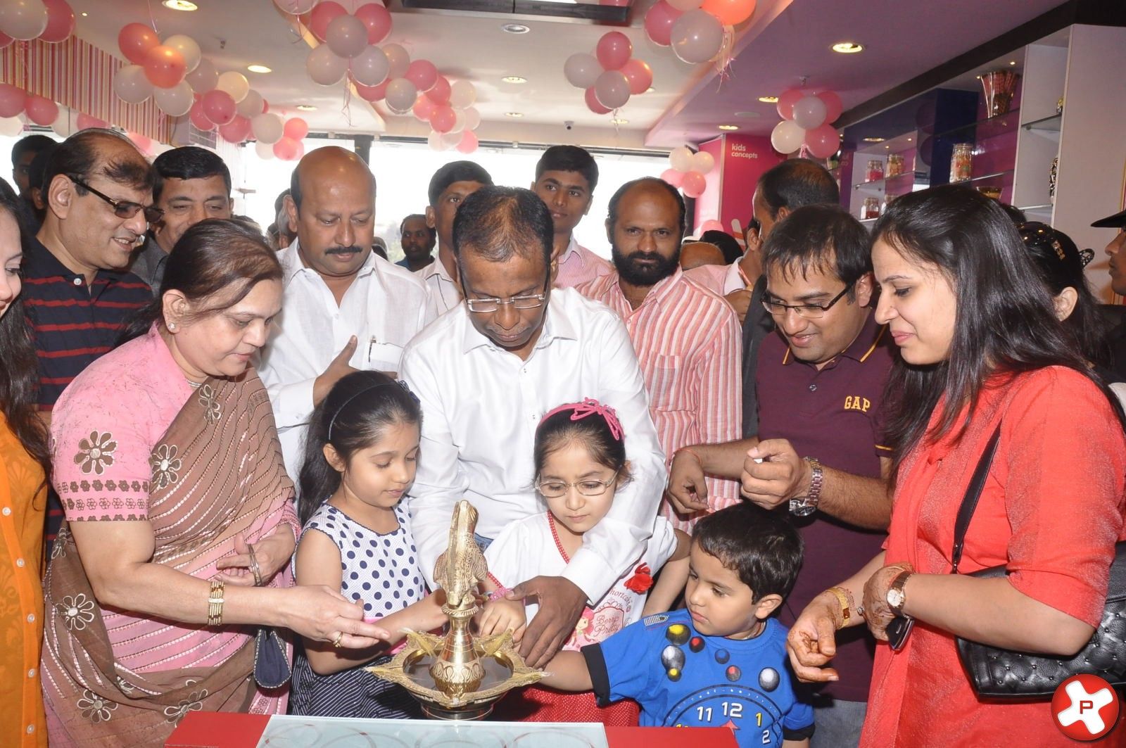 Cream Stone Parlour Launched By A K Khan At Kukatpally Pictures | Picture 370139
