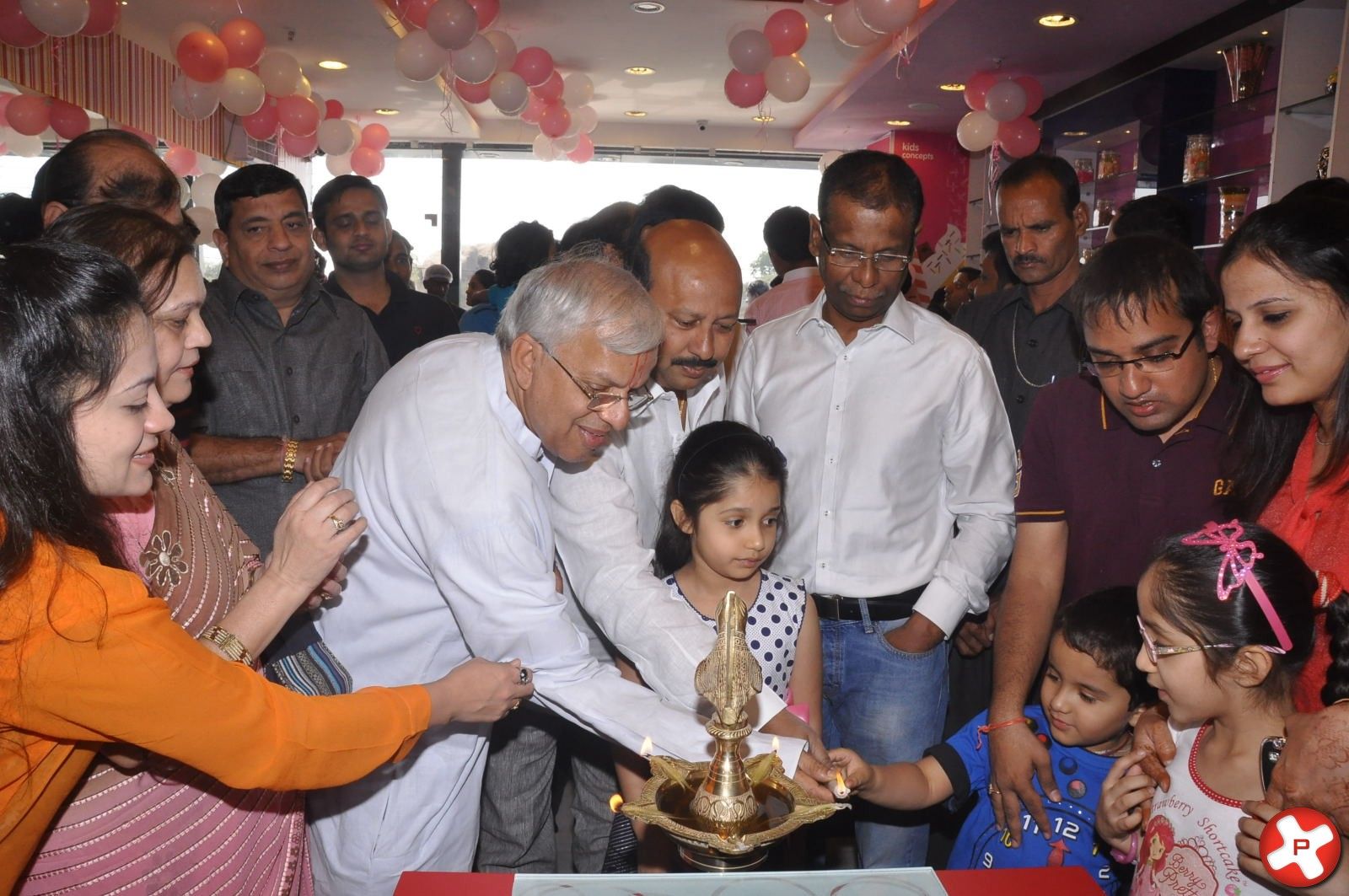 Cream Stone Parlour Launched By A K Khan At Kukatpally Pictures | Picture 370141