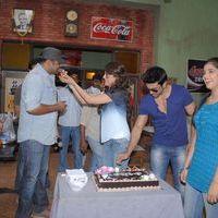 Shruti Haasan Birthday Celebrations at Yevadu Movie Set Pictures | Picture 371334