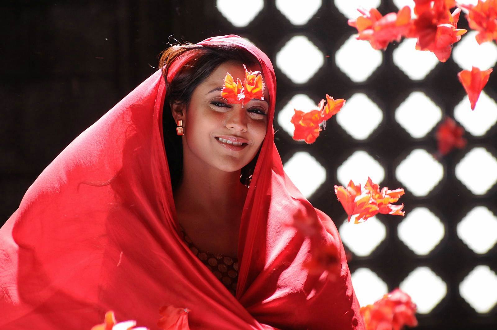Nisha Agarwal - Saradaga Ammayitho Movie Song Photos | Picture 503599