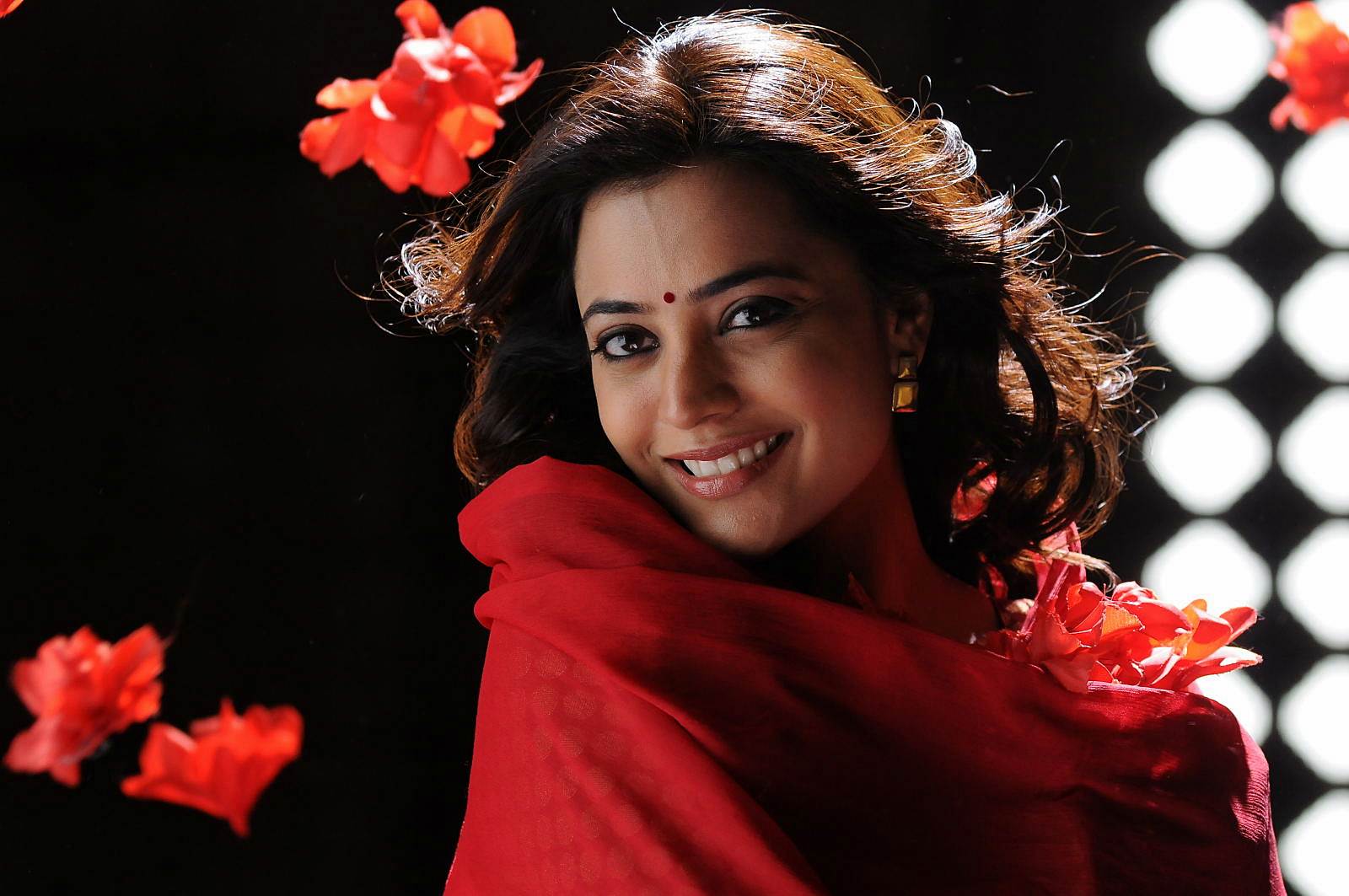 Nisha Agarwal - Saradaga Ammayitho Movie Song Photos | Picture 503652