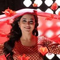 Nisha Agarwal - Saradaga Ammayitho Movie Song Photos | Picture 503542